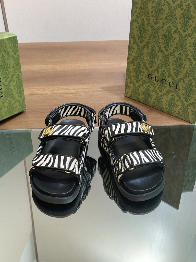 Vibrant Gxccx Sandals 164845