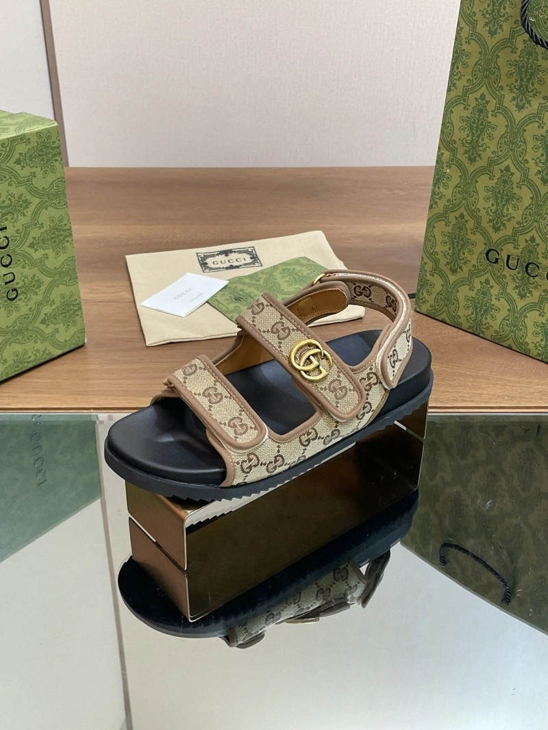 Fashionable Gxccx Sandals 164866