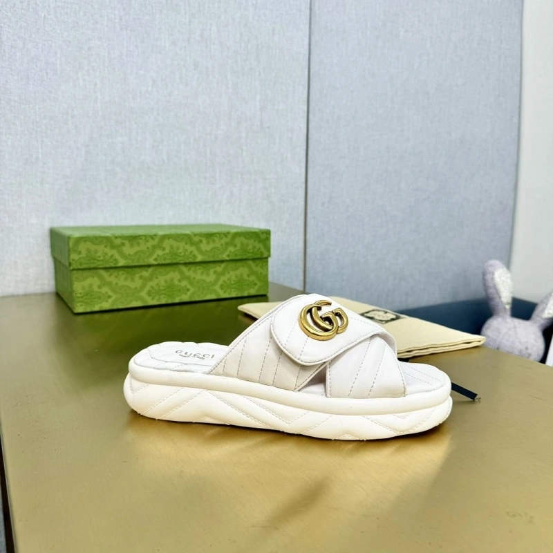Gxccx Slippers Sleek 164744