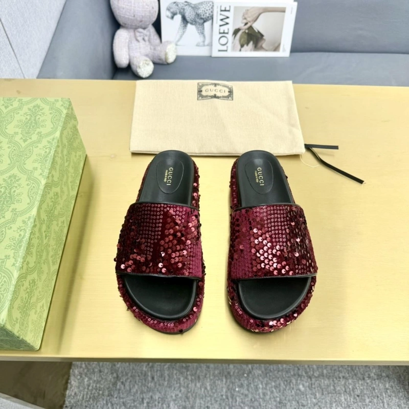 Gxccx Slippers Flexible 164746