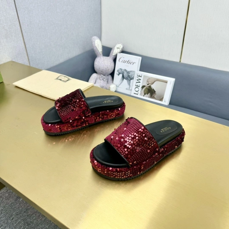 Gxccx Slippers Flexible 164746