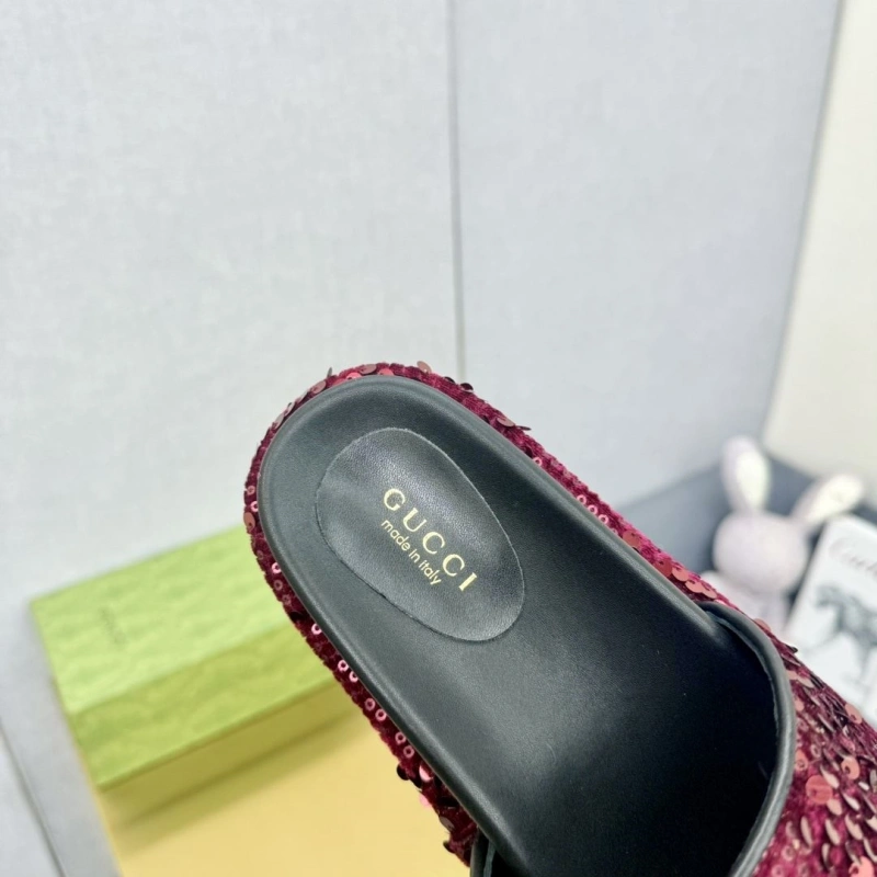 Gxccx Slippers Flexible 164746