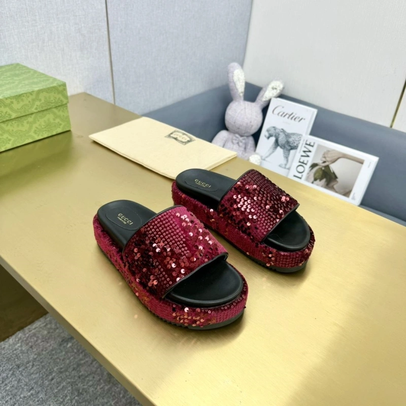 Gxccx Slippers Flexible 164746