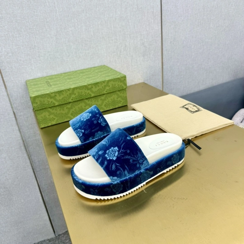 Reliable Gxccx Slippers 164735