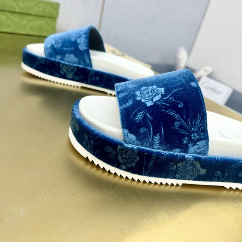 Reliable Gxccx Slippers 164735