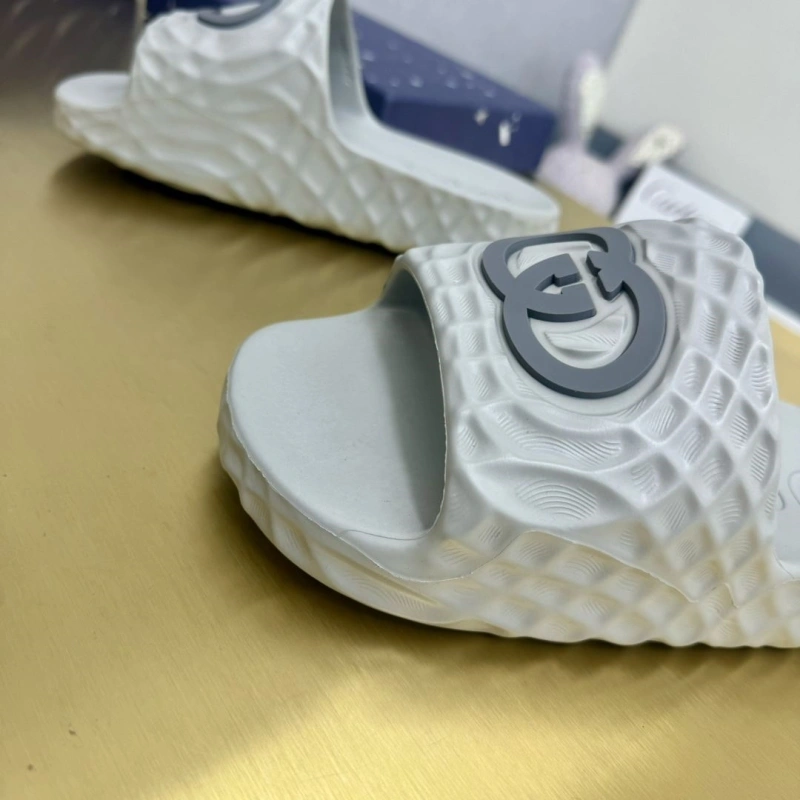Flexible Gxccx Slippers 164730