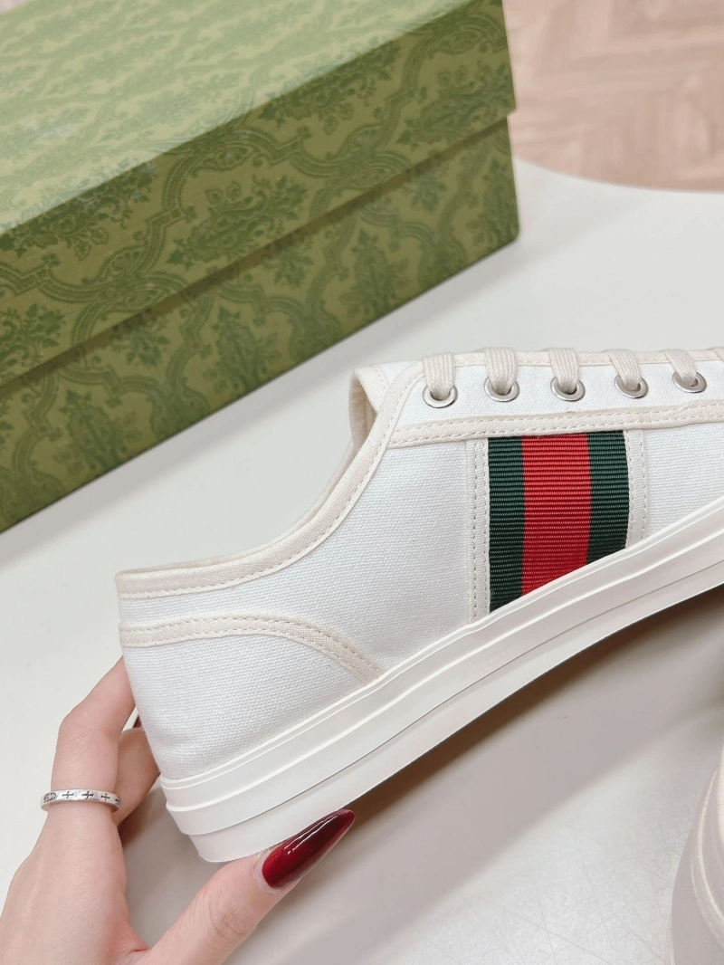 Gxccx Casual Shoes Functional 165180