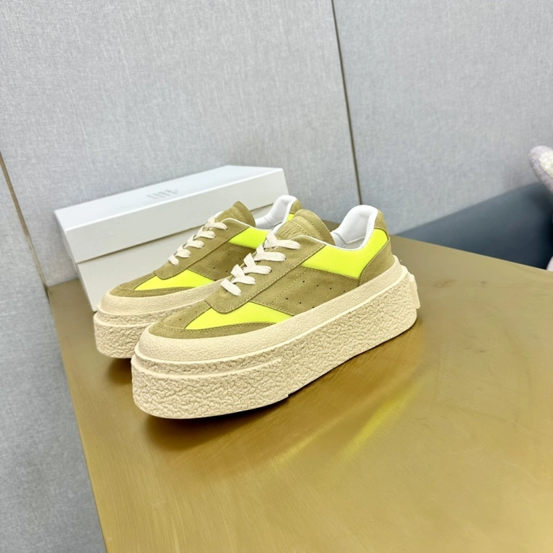 Versatile Othxr Sneakers 216258