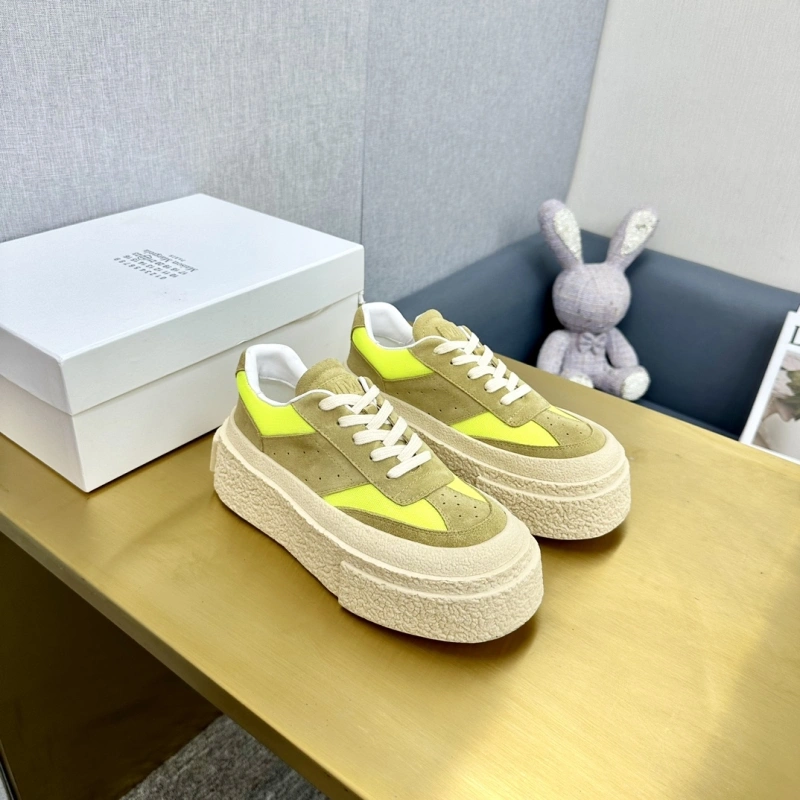 Versatile Othxr Sneakers 216258