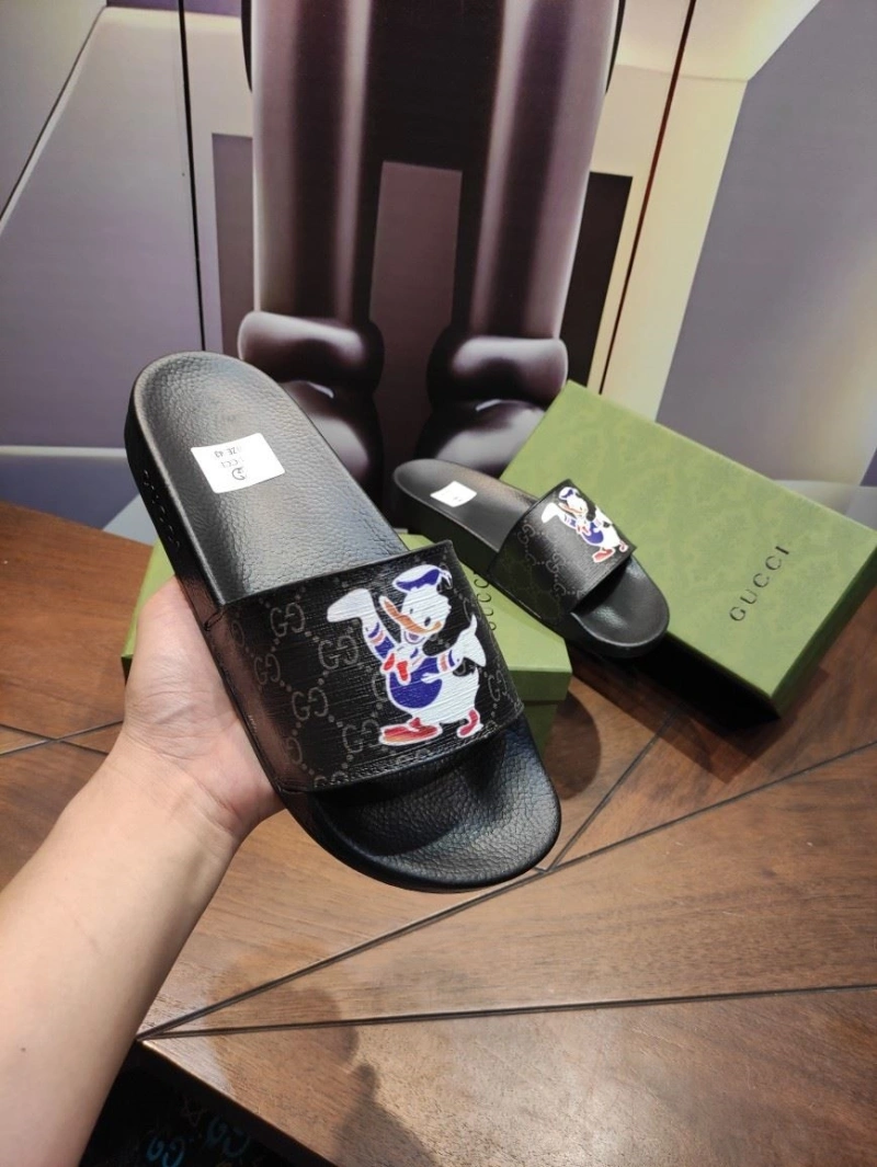 Sophisticated Gxccx Slippers 164718