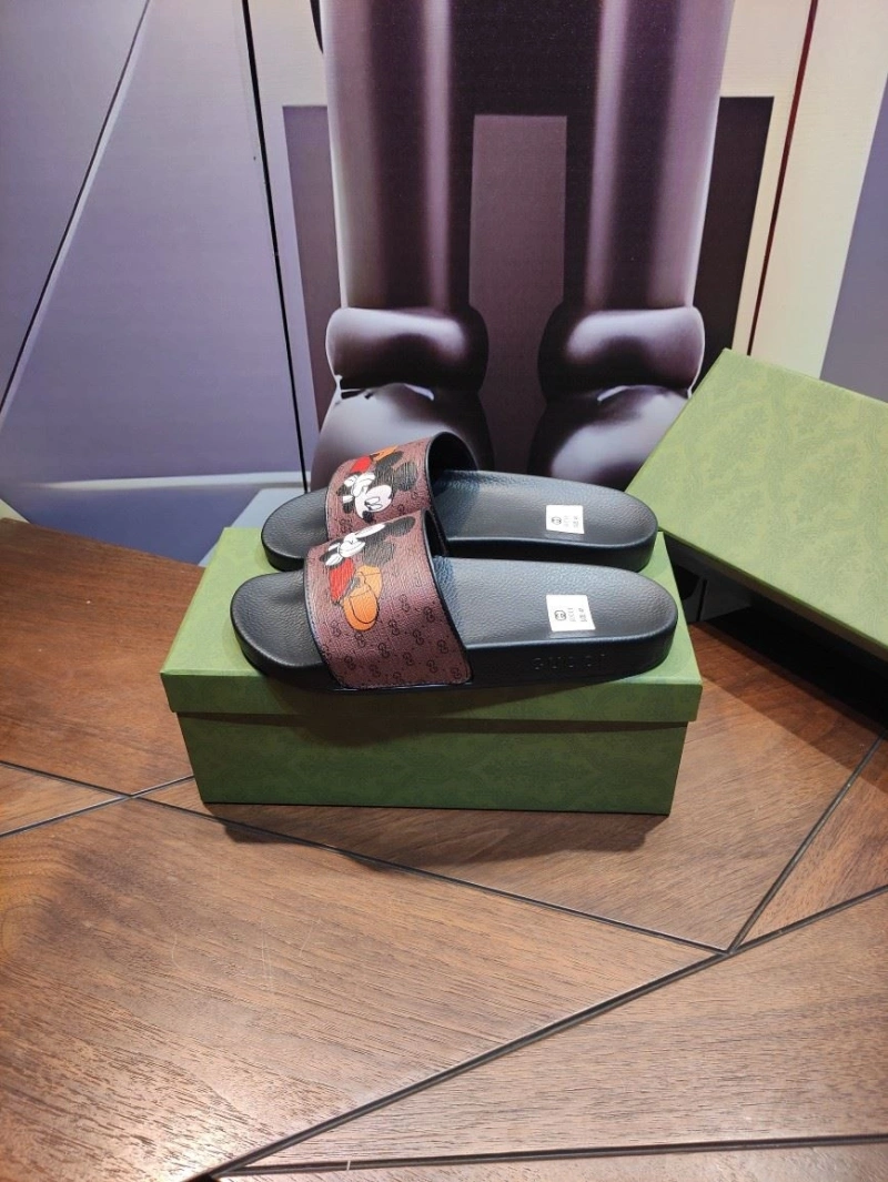 Bold Gxccx Slippers 164710