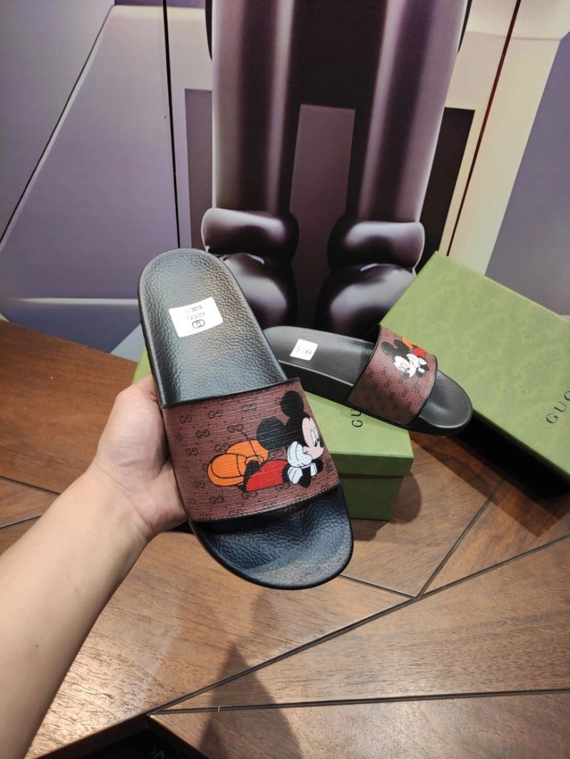 Bold Gxccx Slippers 164710