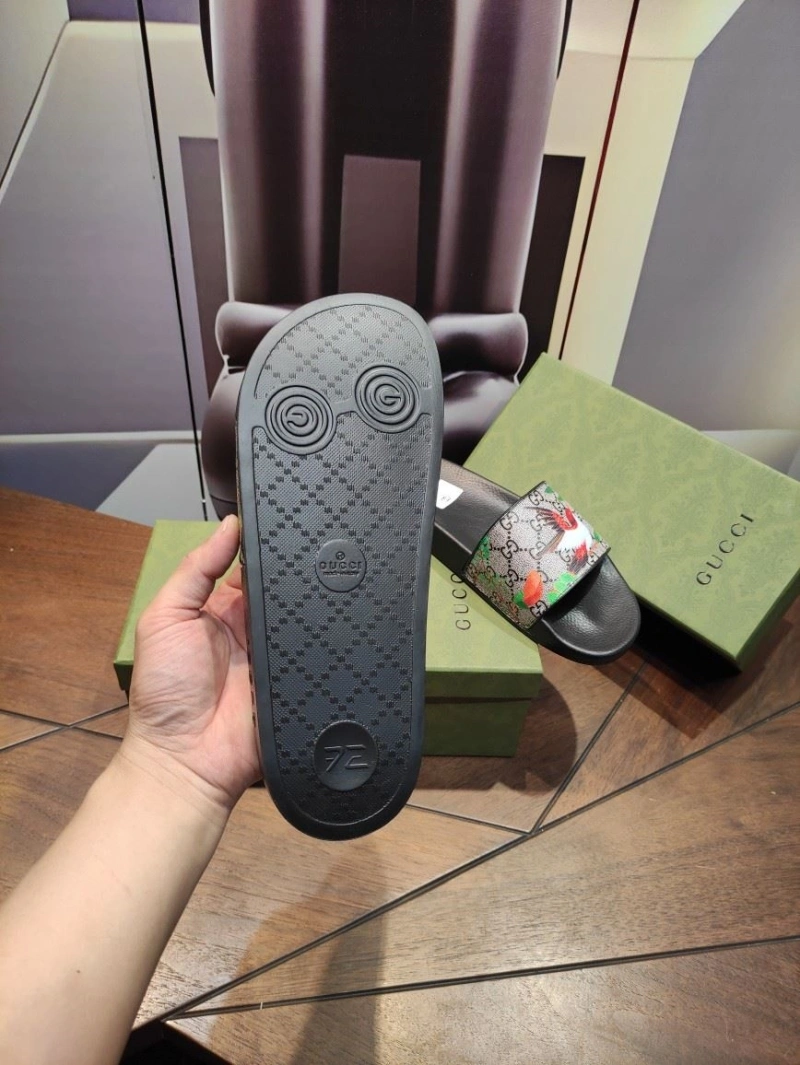Trendsetting Gxccx Slippers 164714