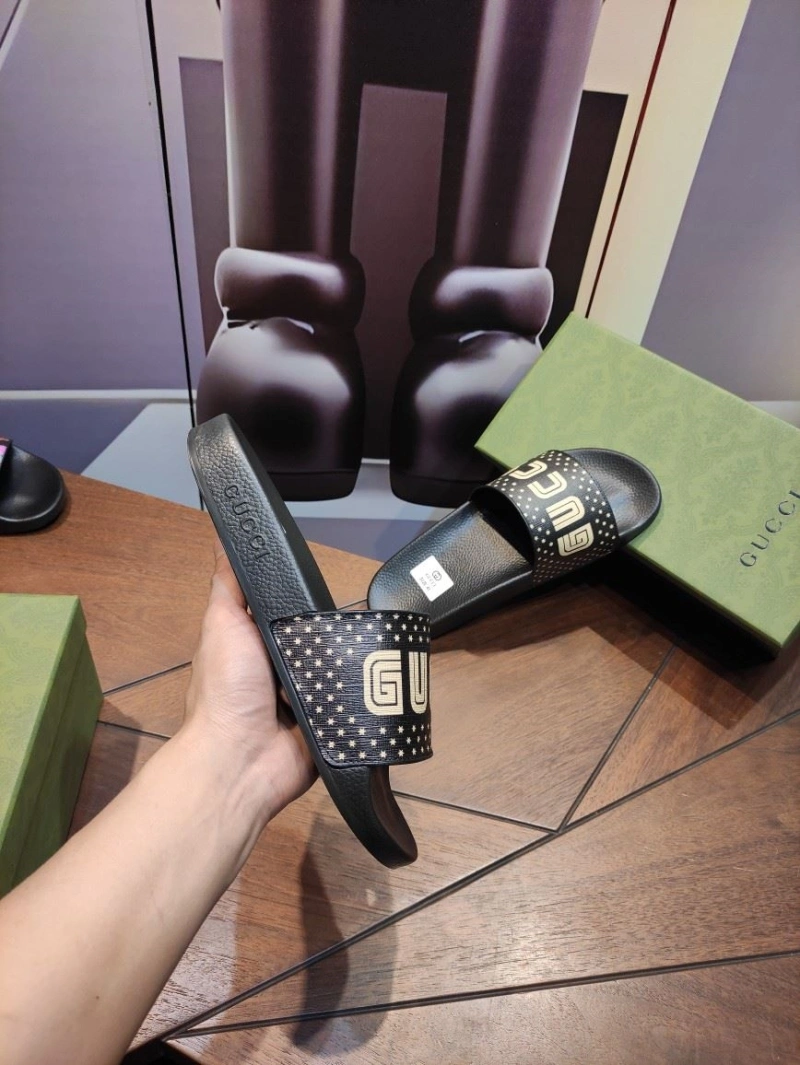 Gxccx Slippers Sleek 164706