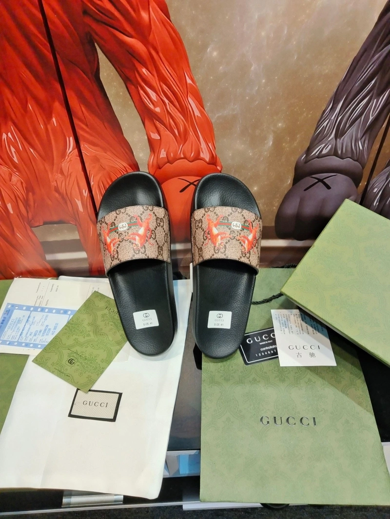 Stylish Gxccx Slippers 164698