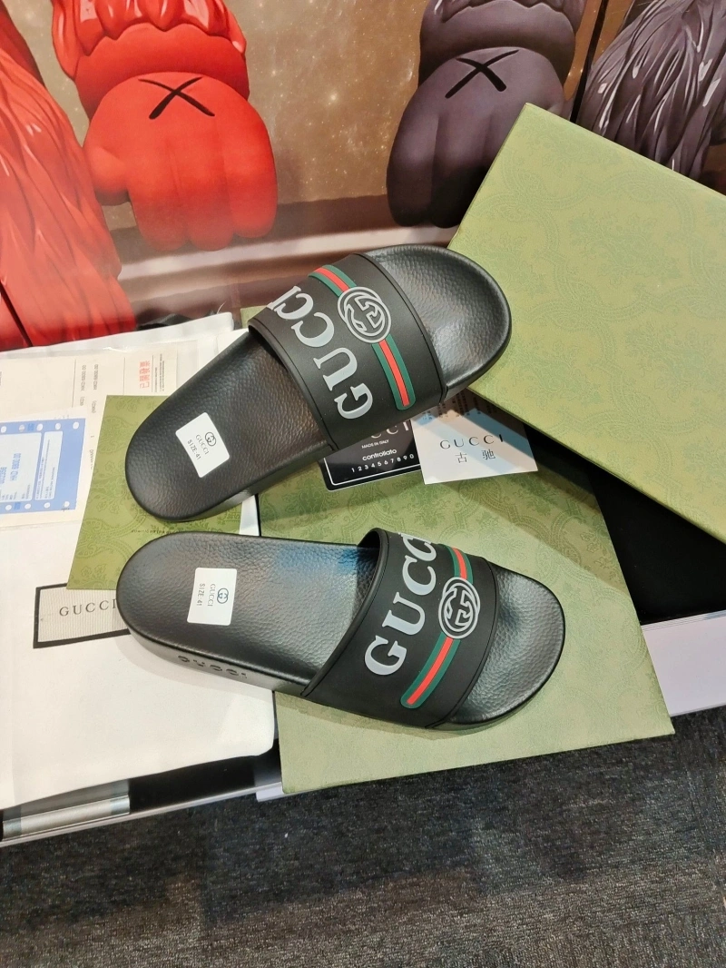 Refined Gxccx Slippers 164693