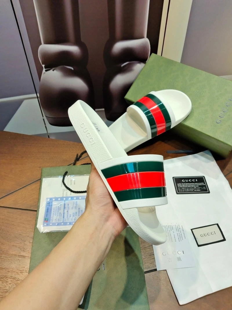 WellDesigned Gxccx Slippers 164688