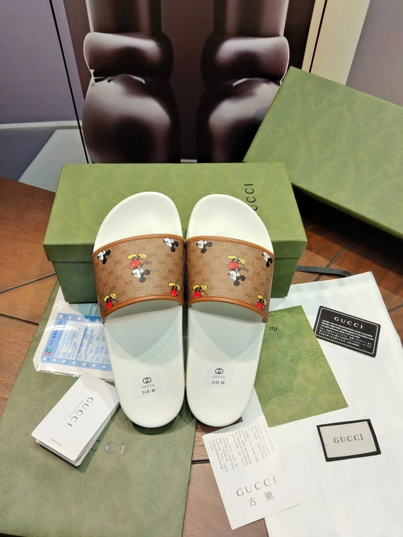 Flexible Gxccx Slippers 164686