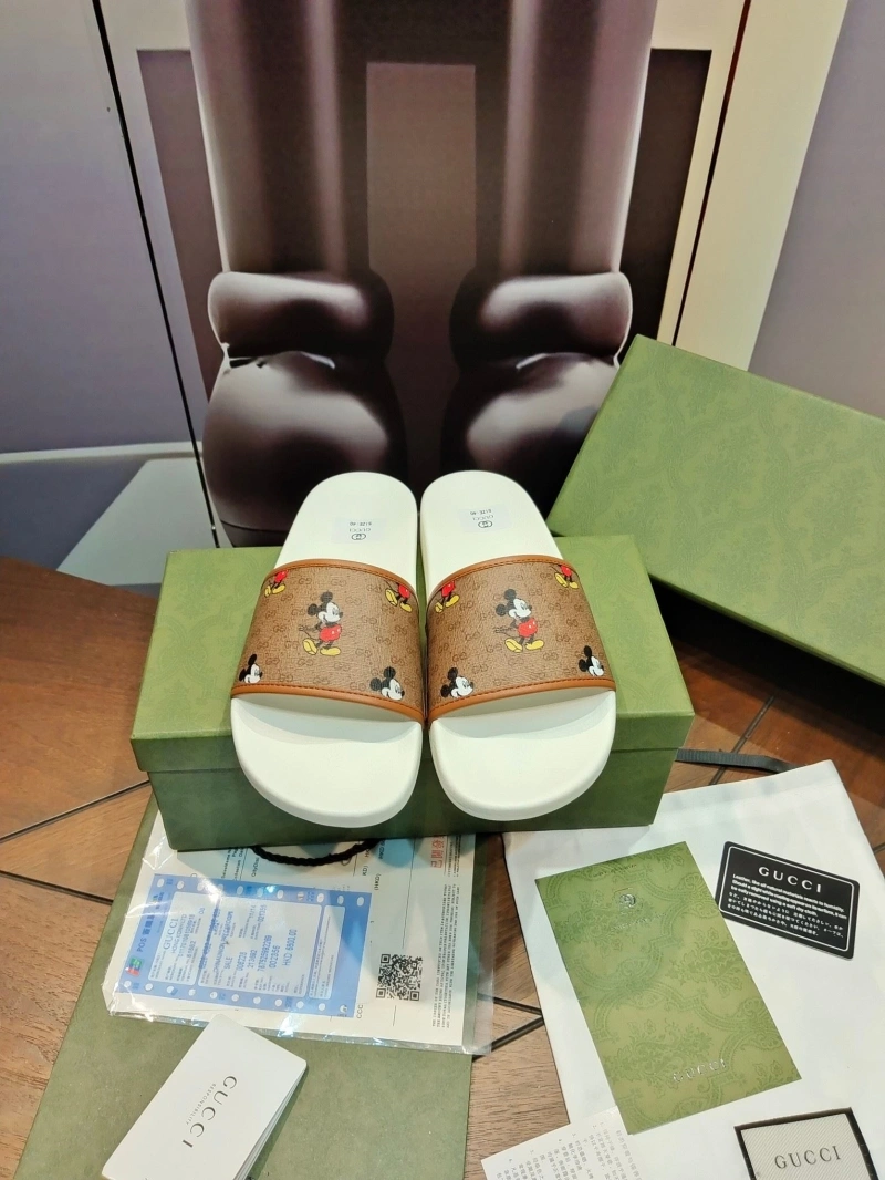 Flexible Gxccx Slippers 164686