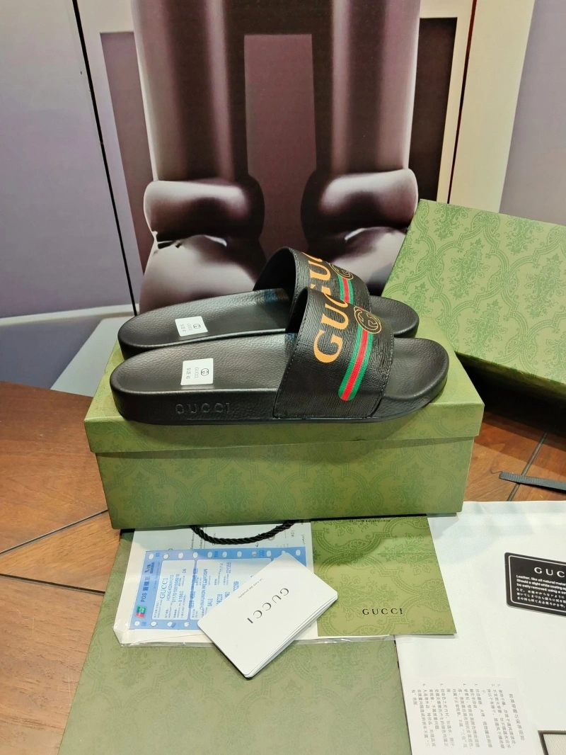 Gxccx Slippers Versatile 164679