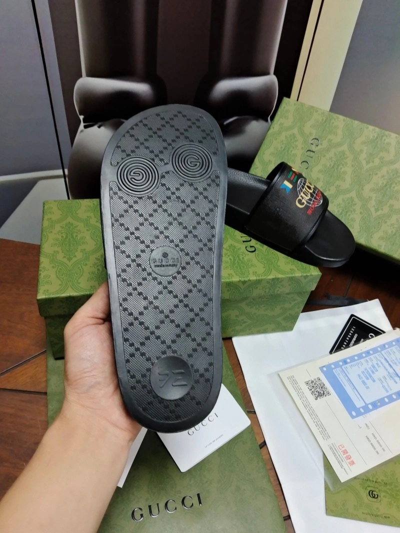 Minimalist Gxccx Slippers 164657