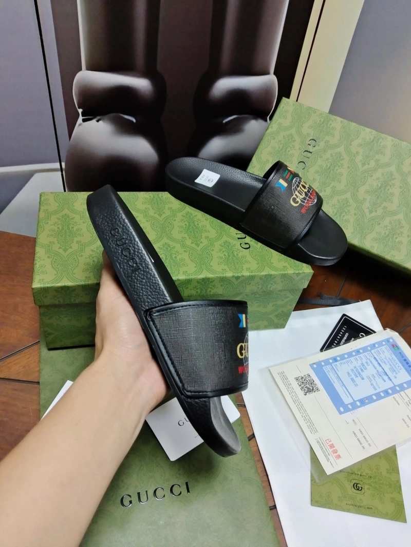 Minimalist Gxccx Slippers 164657