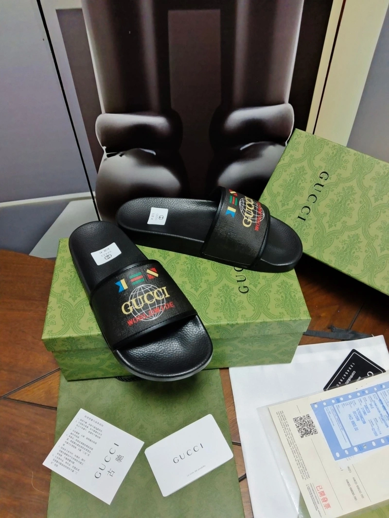 Minimalist Gxccx Slippers 164657