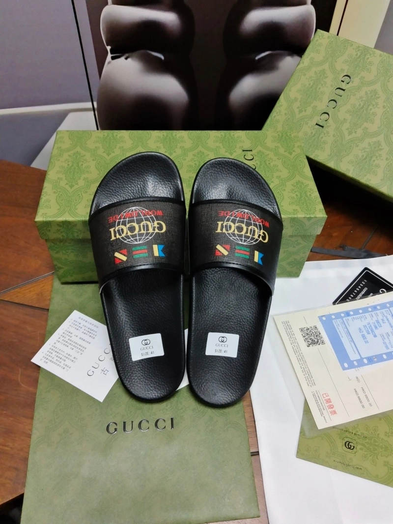 Minimalist Gxccx Slippers 164657