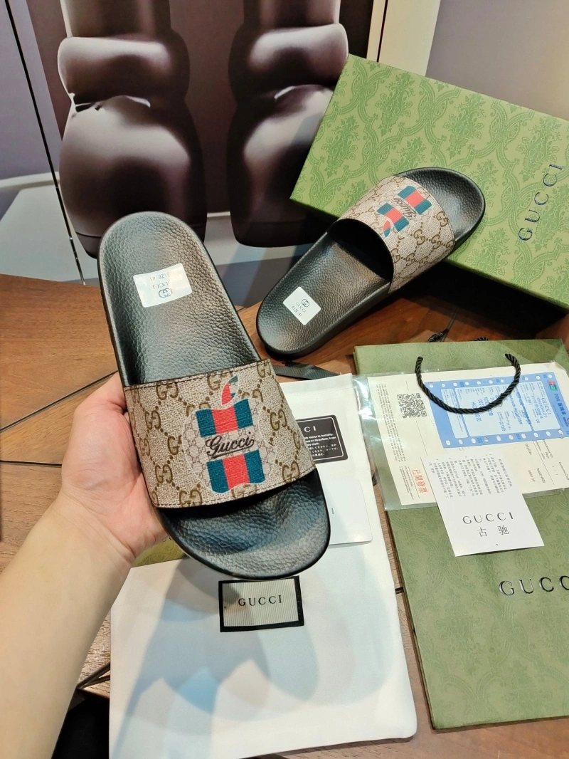 Stylish Gxccx Slippers 164675