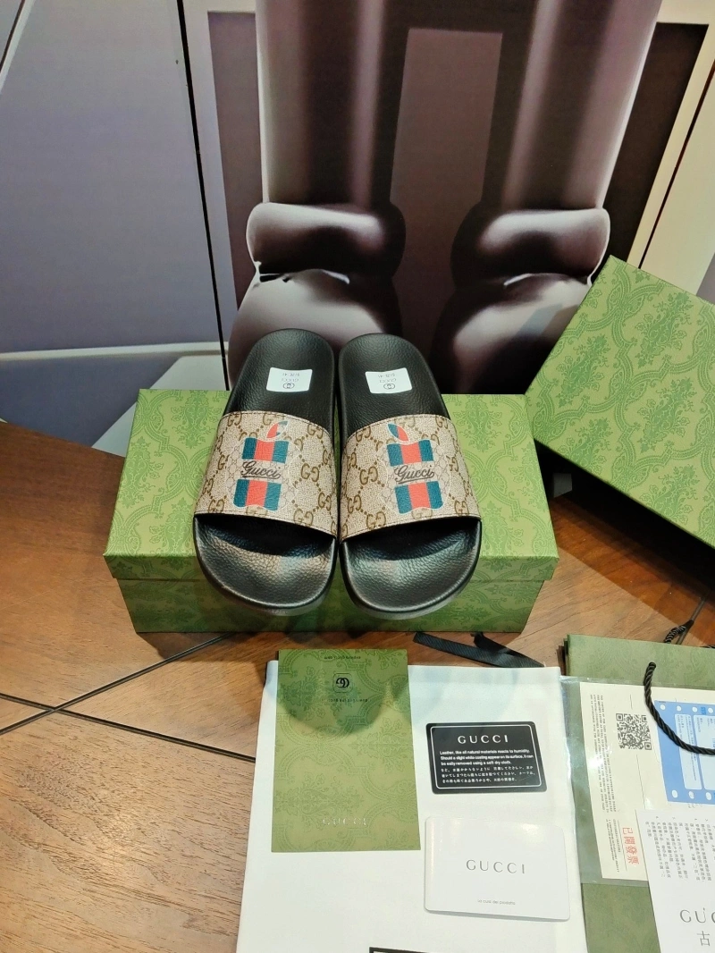 Stylish Gxccx Slippers 164675