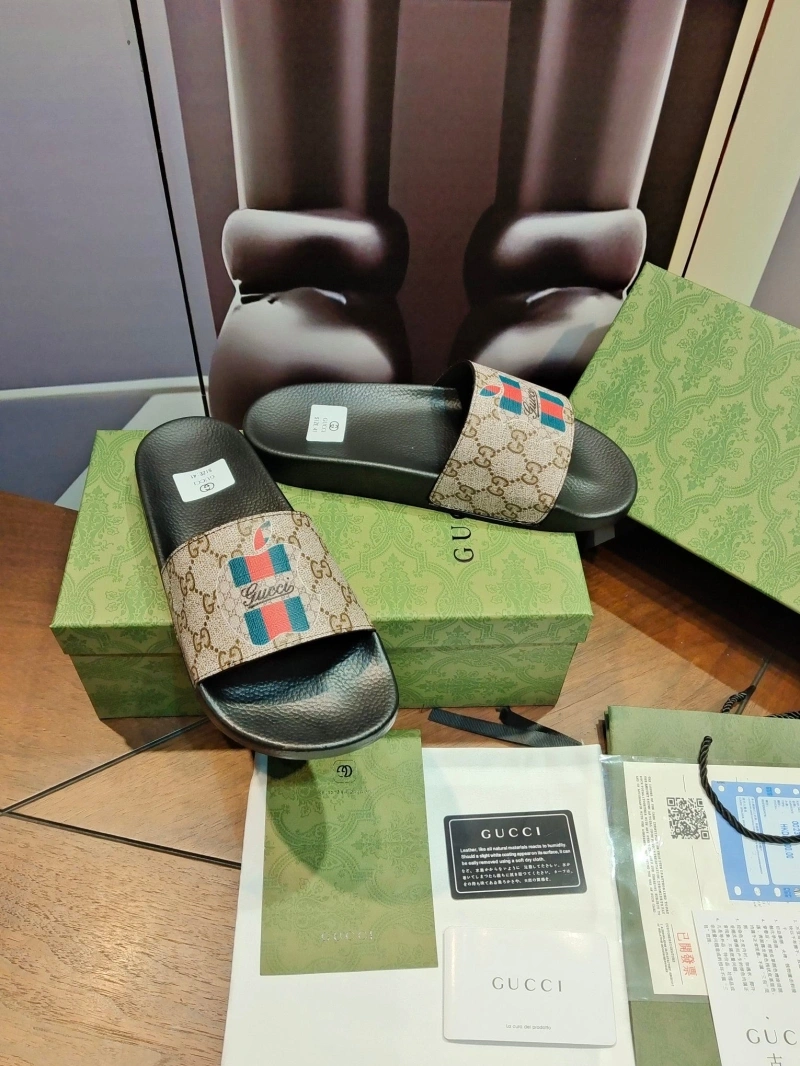 Stylish Gxccx Slippers 164675