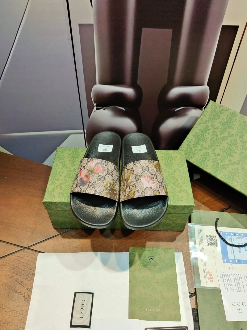 Gxccx Slippers Refined 164670