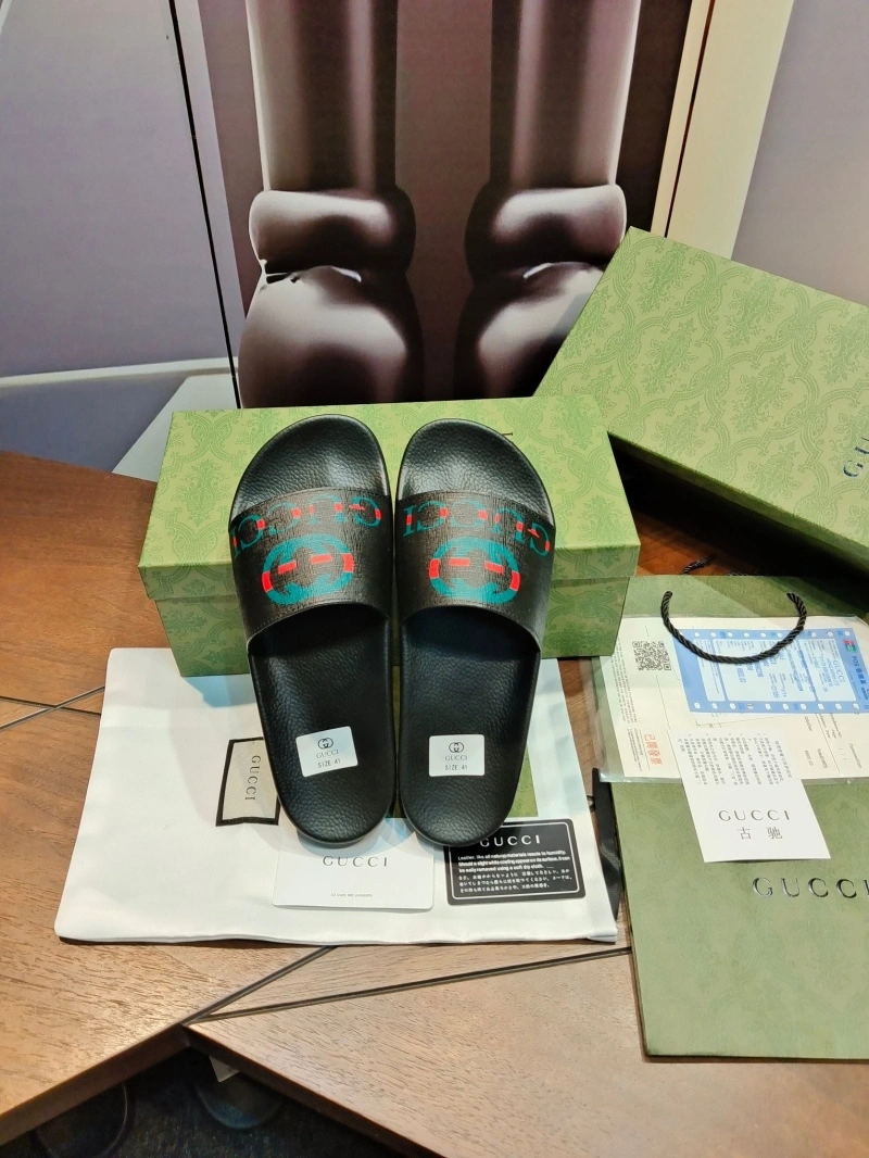 Elegant Gxccx Slippers 164647