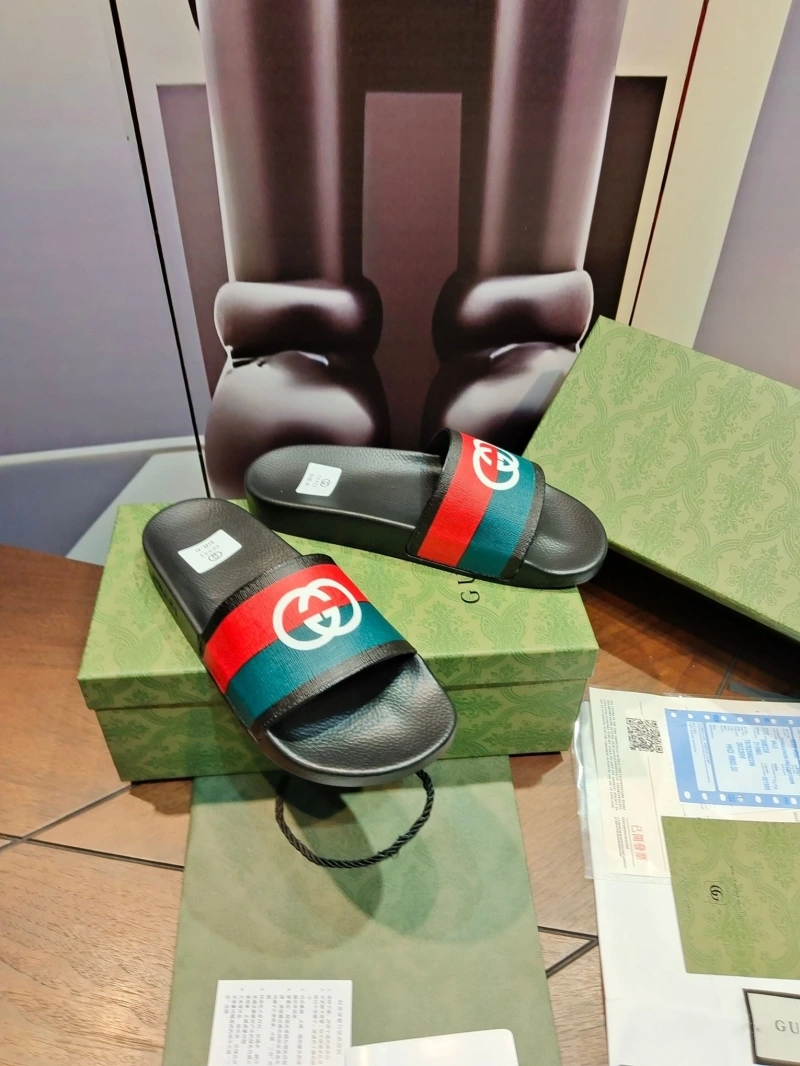 Reliable Gxccx Slippers 164637