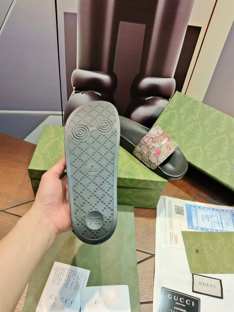 Gxccx Slippers Unique 164652