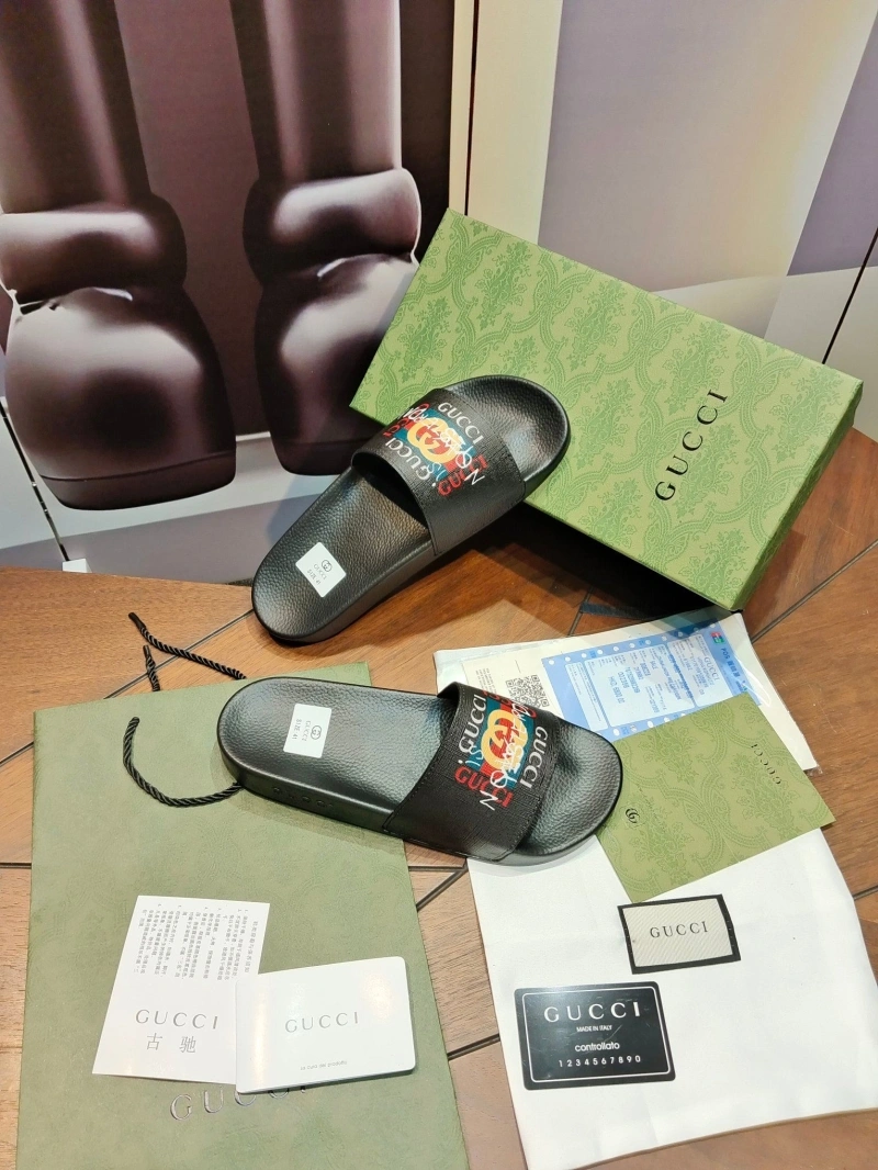 Cozy Gxccx Slippers 164650