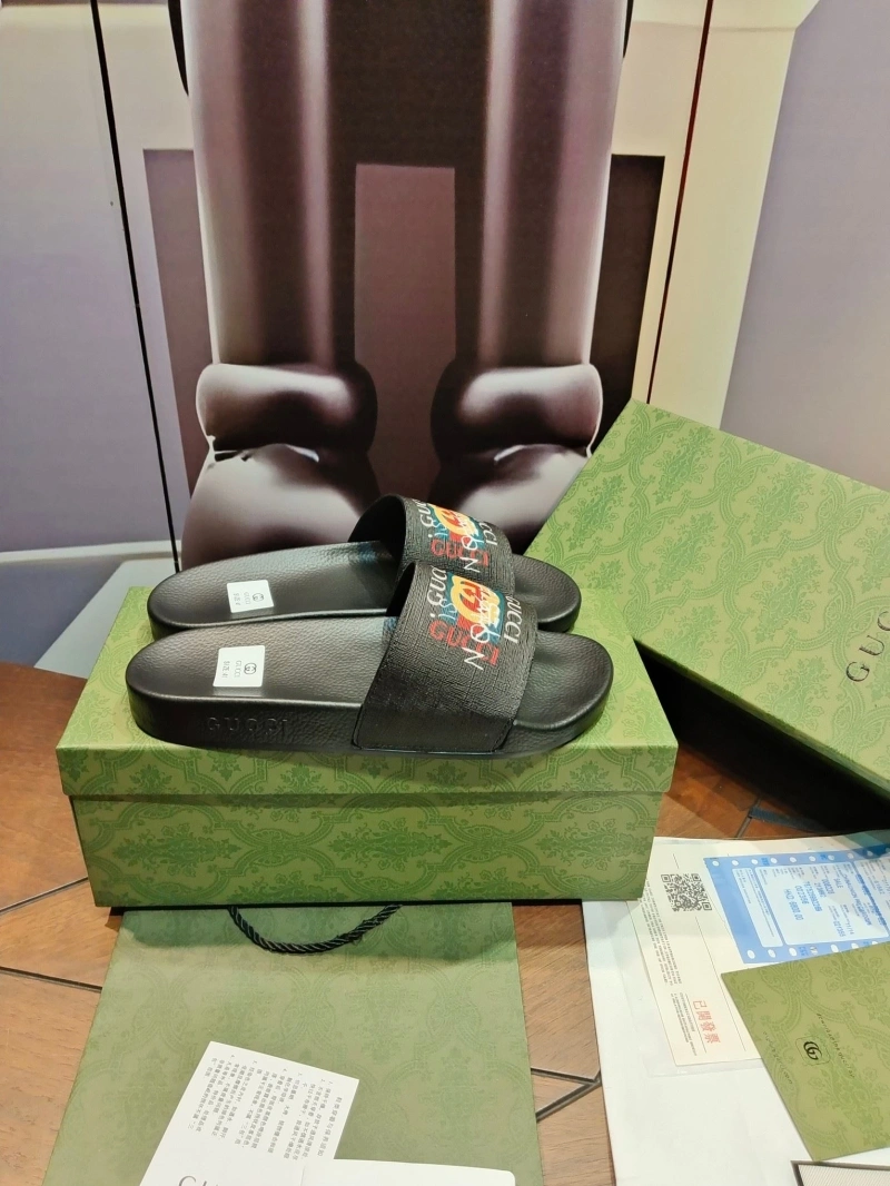 Cozy Gxccx Slippers 164650