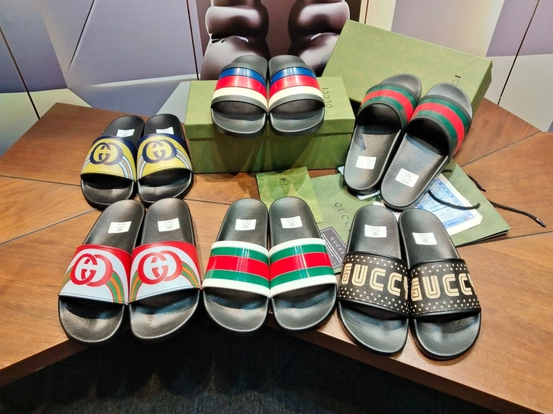Gxccx Slippers Bold 164658