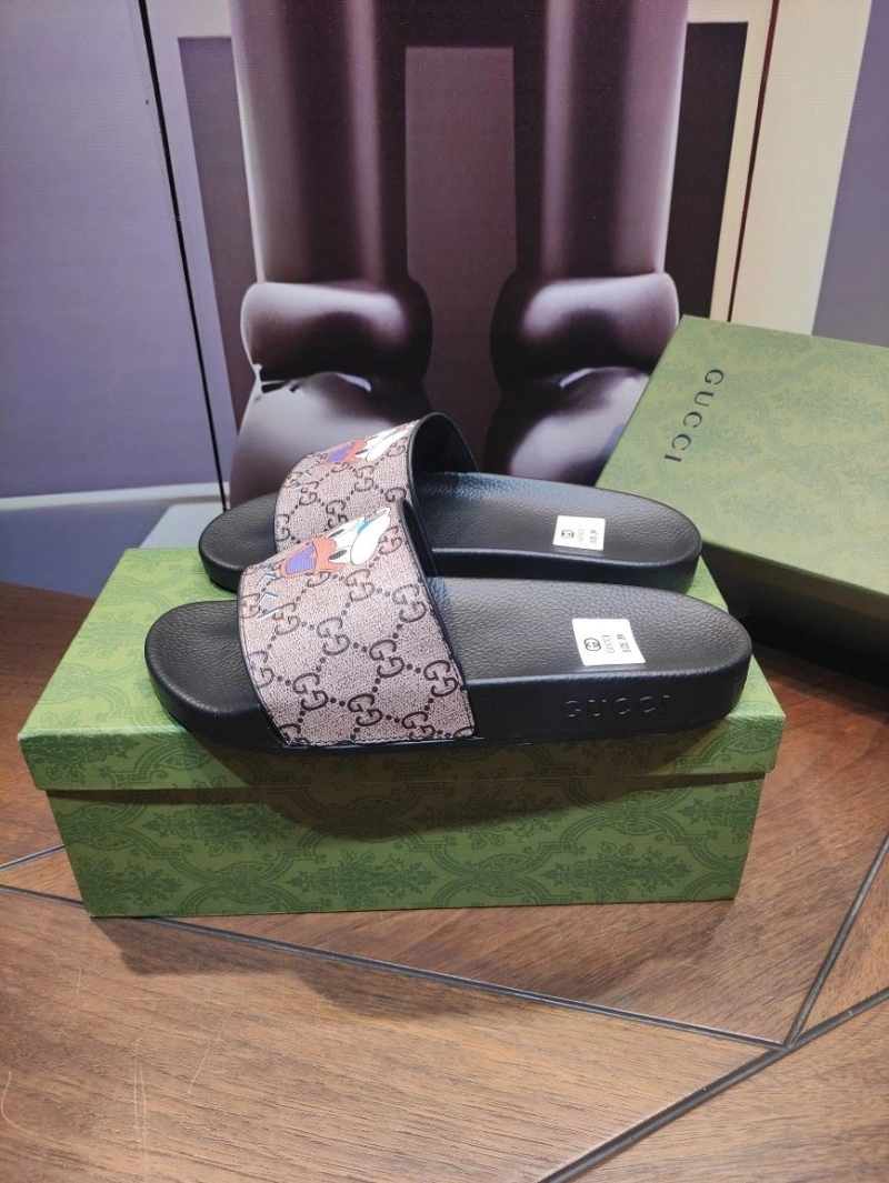 Efficient Gxccx Slippers 164633