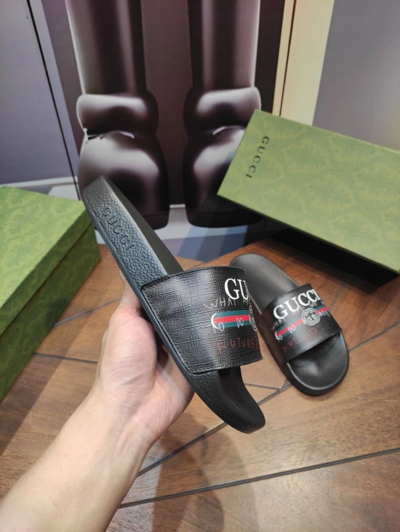 Gxccx Slippers Bold 164624