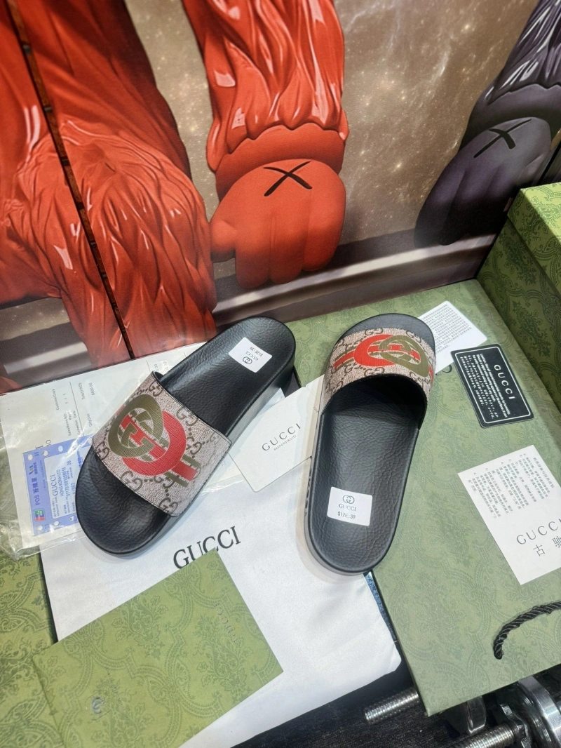 EyeCatching Gxccx Slippers 164618
