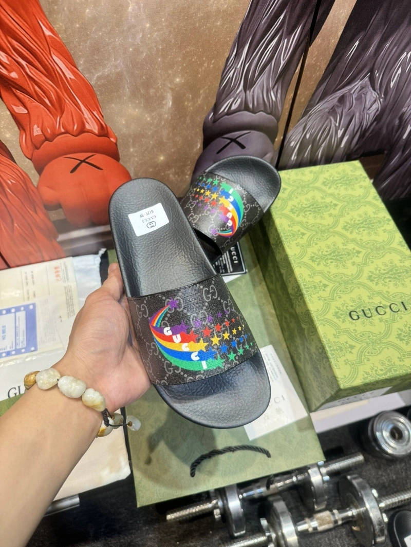 Efficient Gxccx Slippers 164613