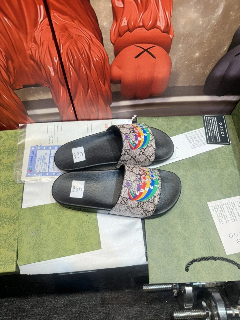 Gxccx Slippers EyeCatching 164608