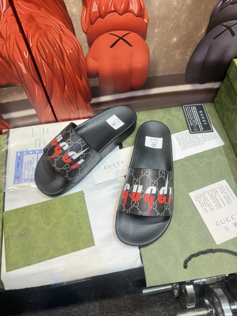 Refined Gxccx Slippers 164598