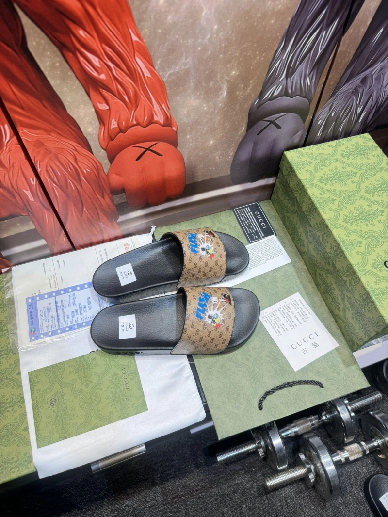 Timeless Gxccx Slippers 164592