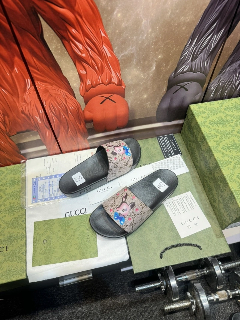 SportInspired Gxccx Slippers 164600