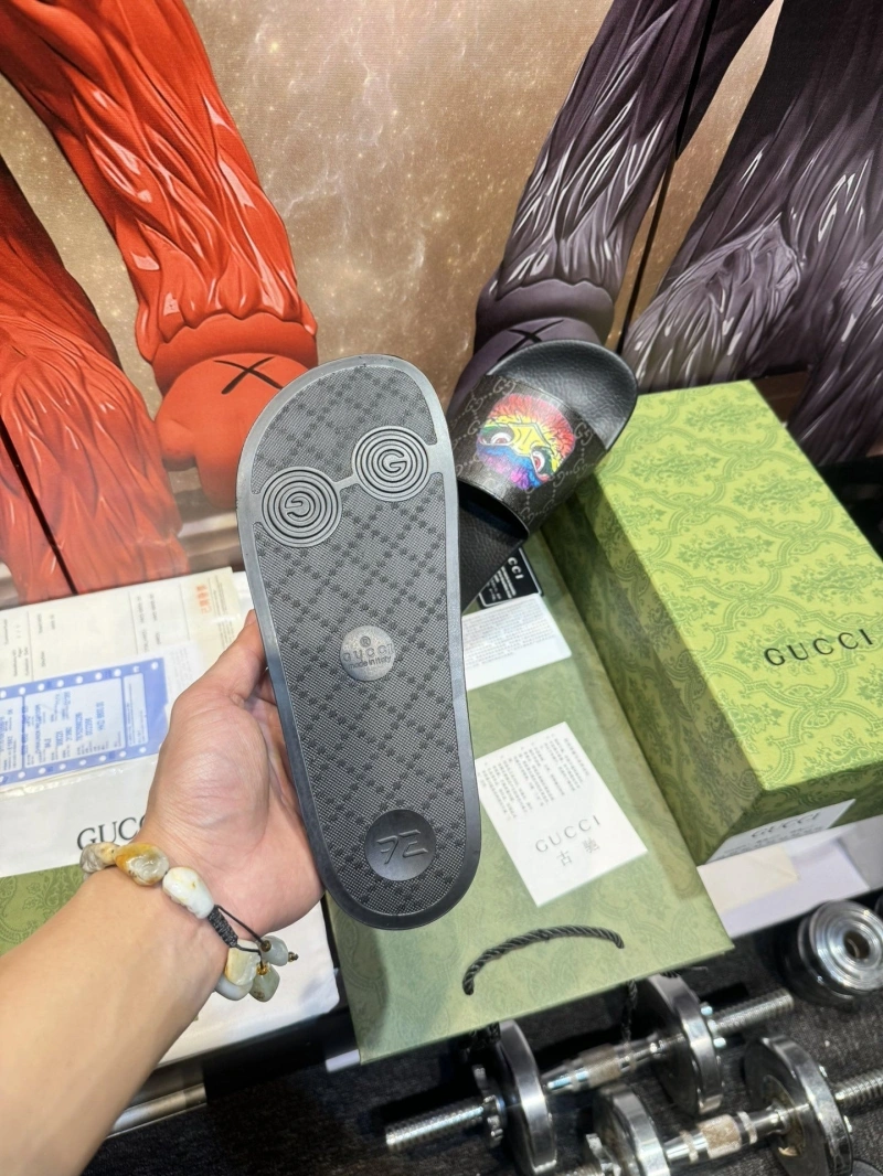 Lightweight Gxccx Slippers 164604