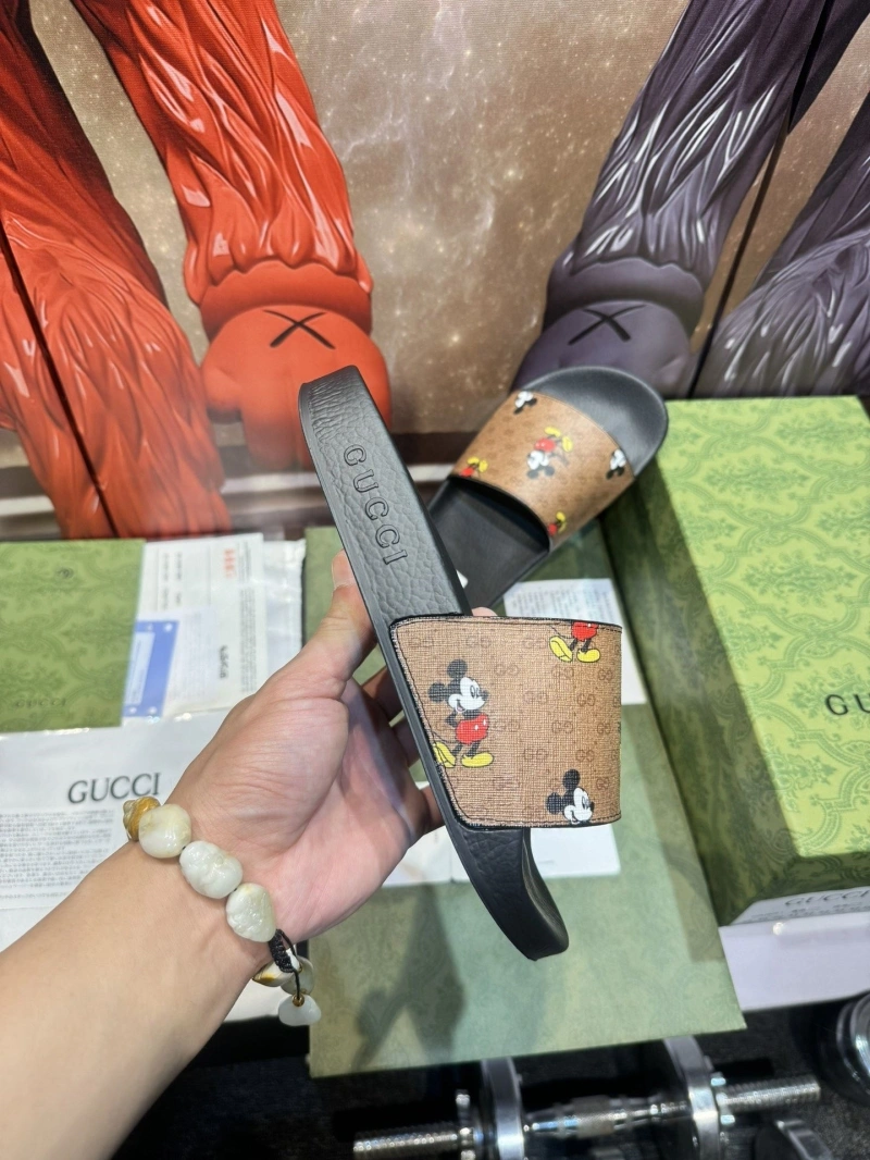 EasyMatch Gxccx Slippers 164584