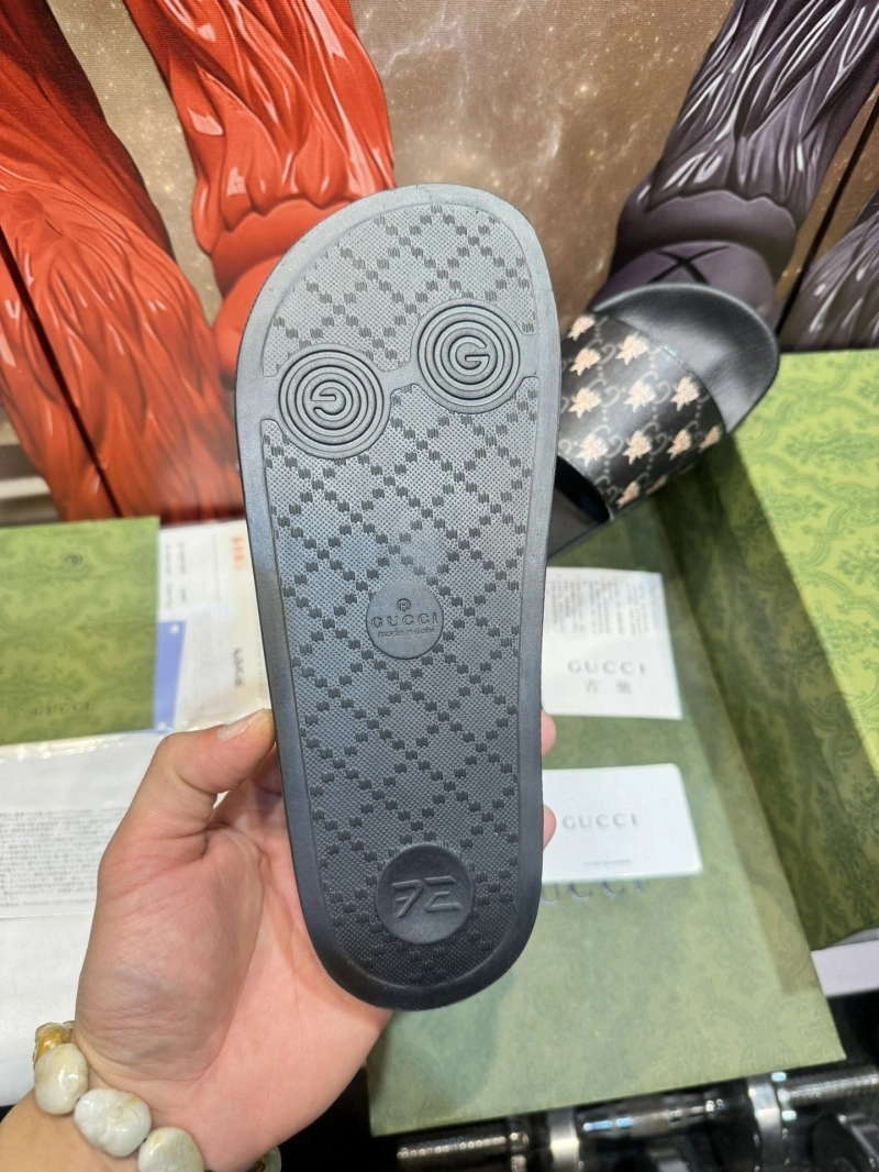 Soft Gxccx Slippers 164580
