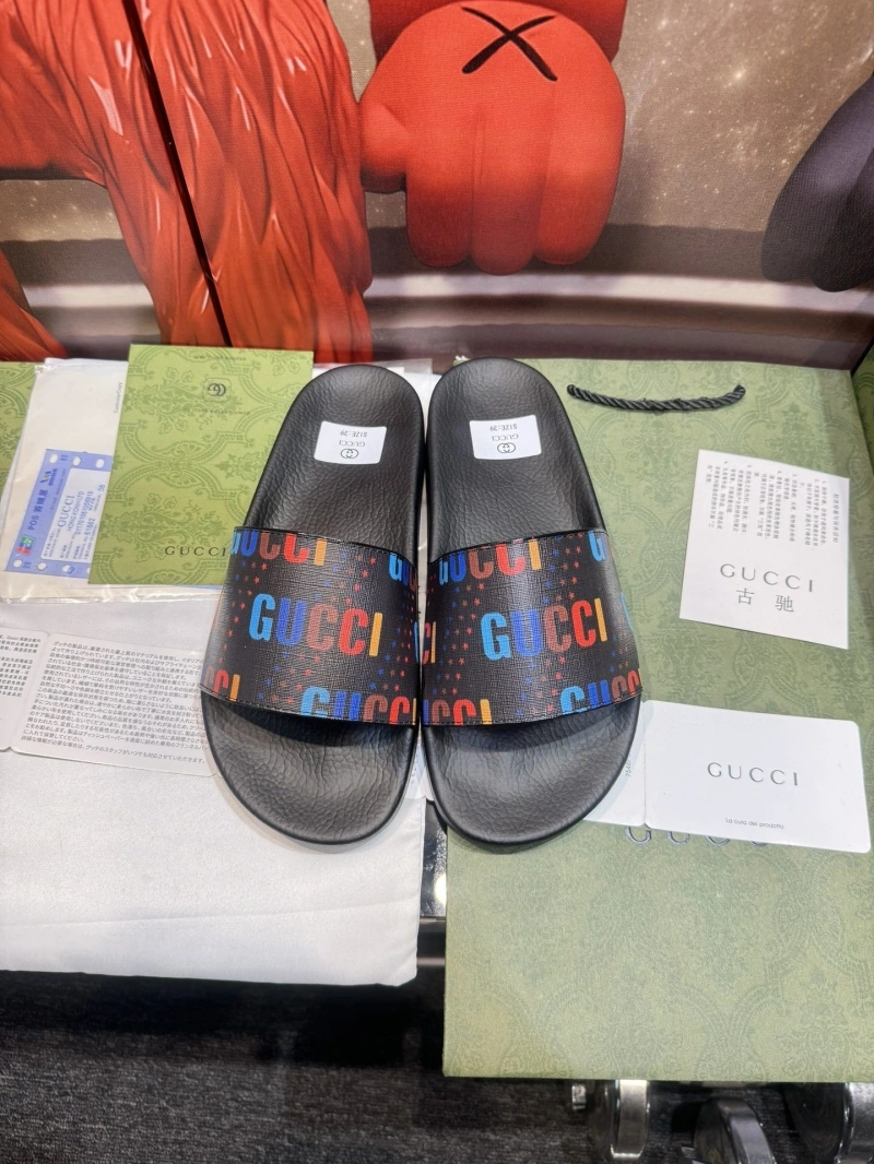 Fashionable Gxccx Slippers 164578